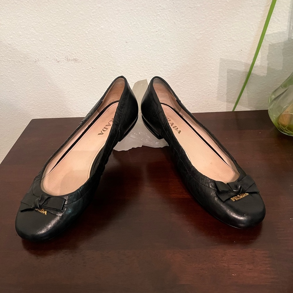 Prada Flats! - image 4